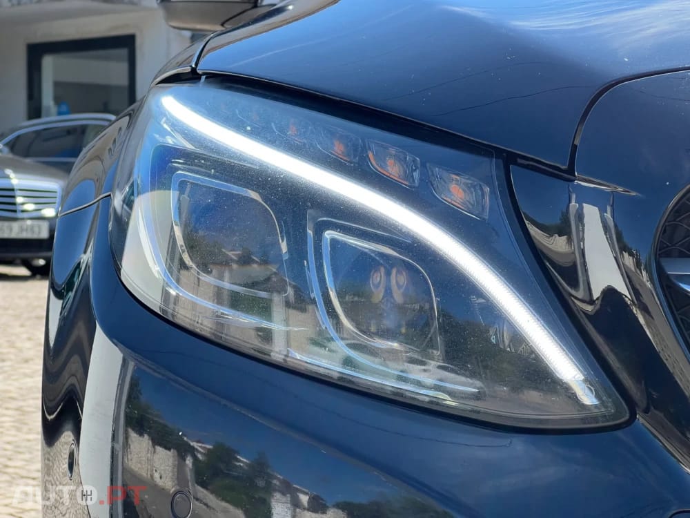 Mercedes-Benz C 300 h Avantgarde+