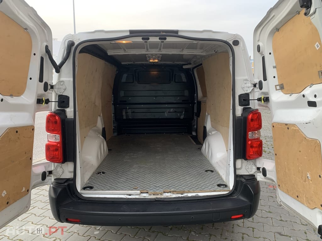 Peugeot Expert 2.0 BlueHDi L3H1 Pro Long