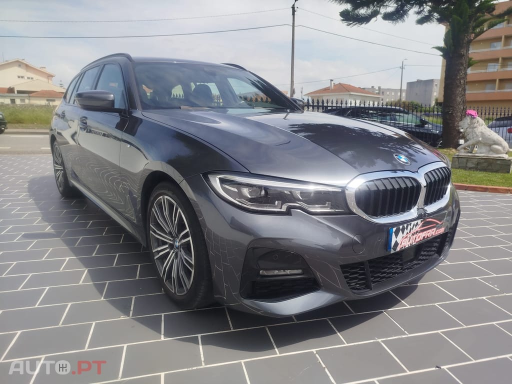 BMW 320 d Touring Pack Desportivo M Auto