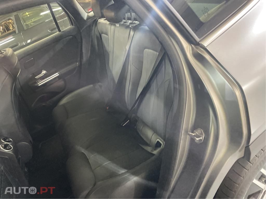 Mercedes-Benz GLA 250 e Progressive