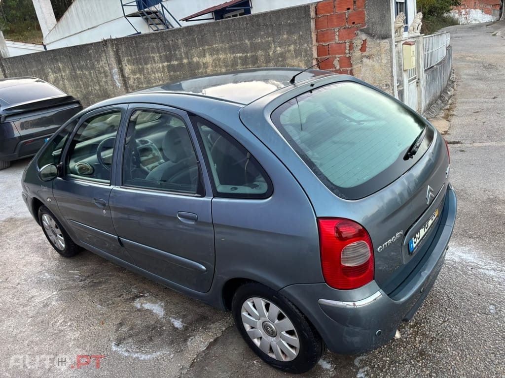 Citroën Xsara Picasso 1.6 HDi Airdream Exclusive — fotografia 5