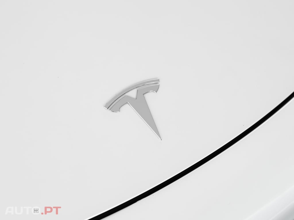 Tesla Model Y Performance Tração Integral