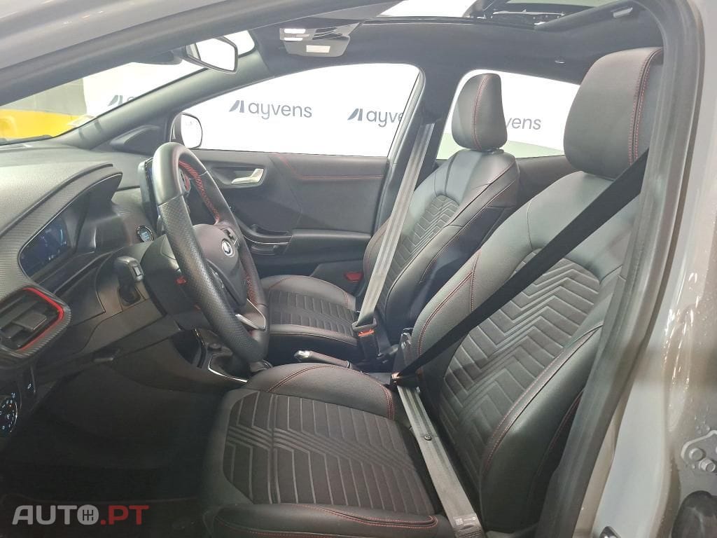 Ford Puma 1.0 EcoBoost MHEV ST-Line X