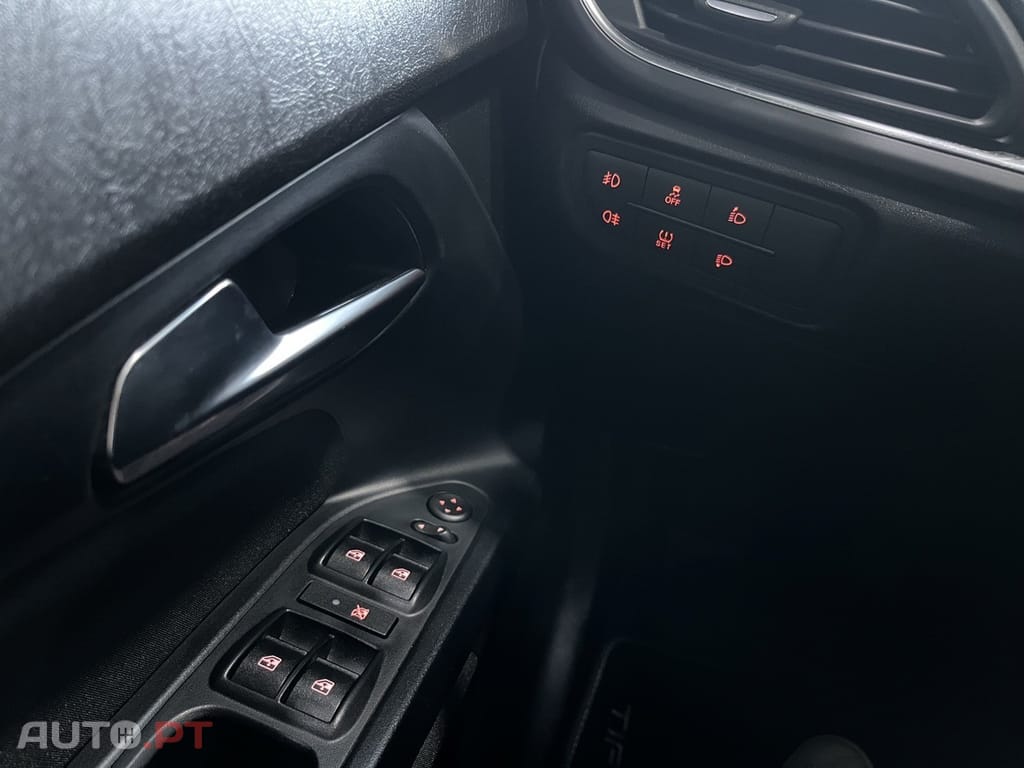 Fiat Tipo 1.3 M-Jet Lounge