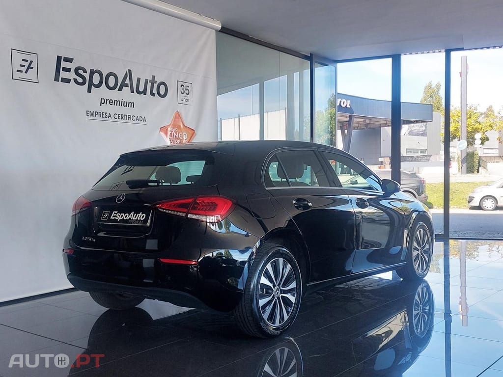 Mercedes-Benz A 250 e Style Plus