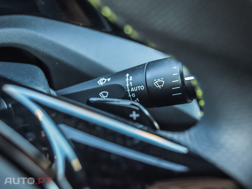 Peugeot 408 1.6 Hybrid GT e-EAT8