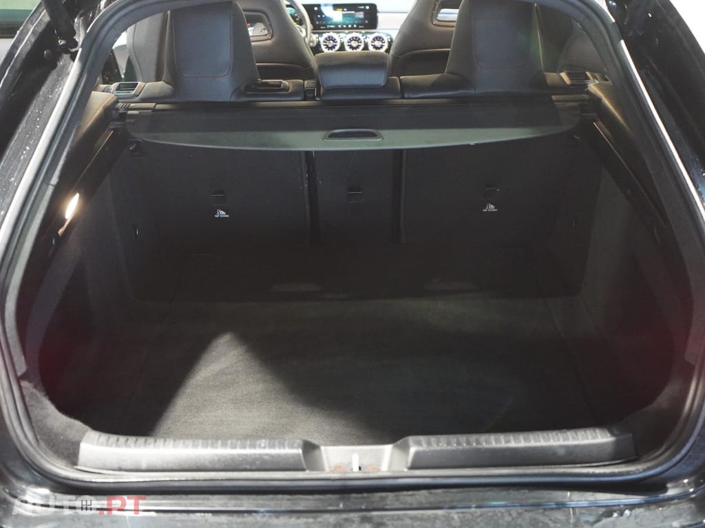 Mercedes-Benz CLA 200 AMG Line Aut.