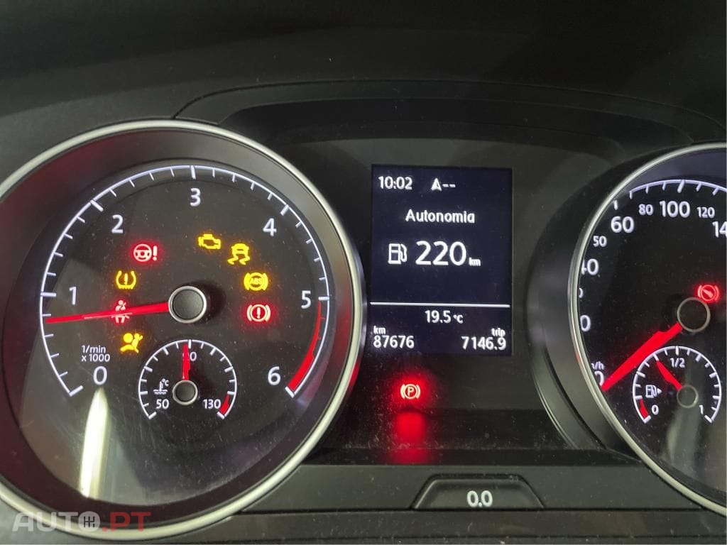 Volkswagen Golf 1.6 TDI Stream
