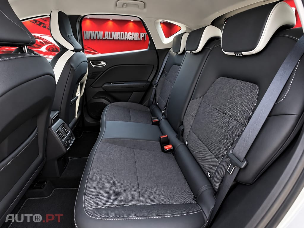 Renault Captur 1.3 TCe Exclusive EDC