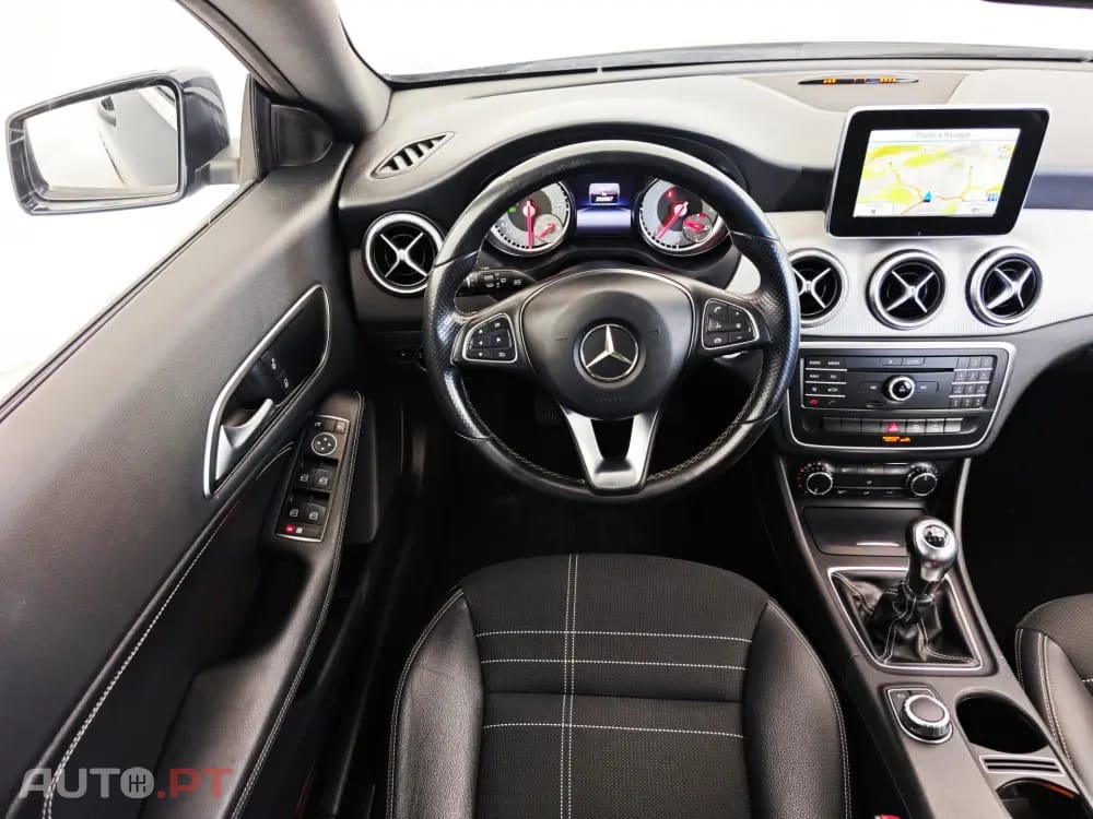 Mercedes-Benz CLA 200 d Shooting Brake Urban