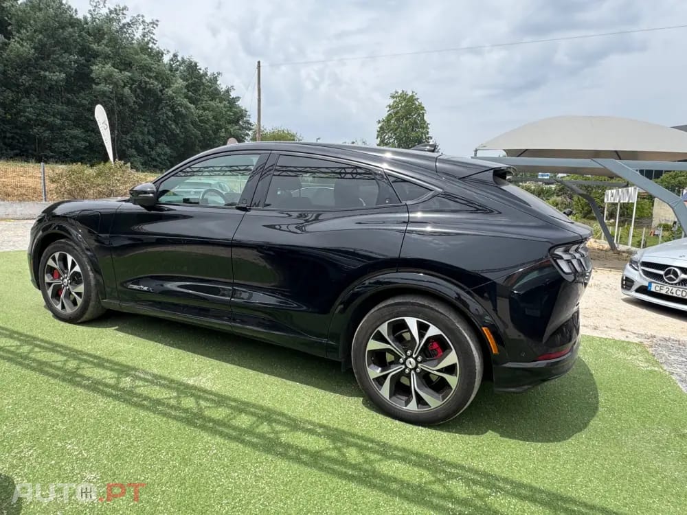 Ford Mustang Mach-E 98.7 kWh Premium