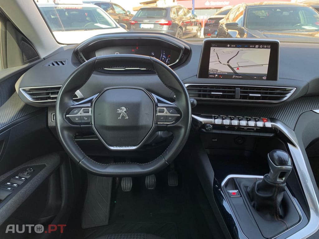 Peugeot 3008 1.5 BlueHDi Active