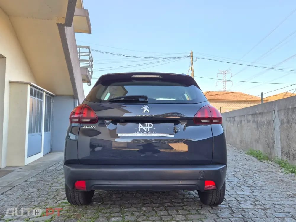 Peugeot 2008 1.5 BlueHDi Active