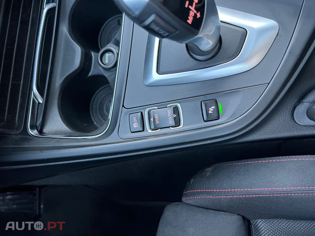 BMW 320 d Touring Pack M Auto