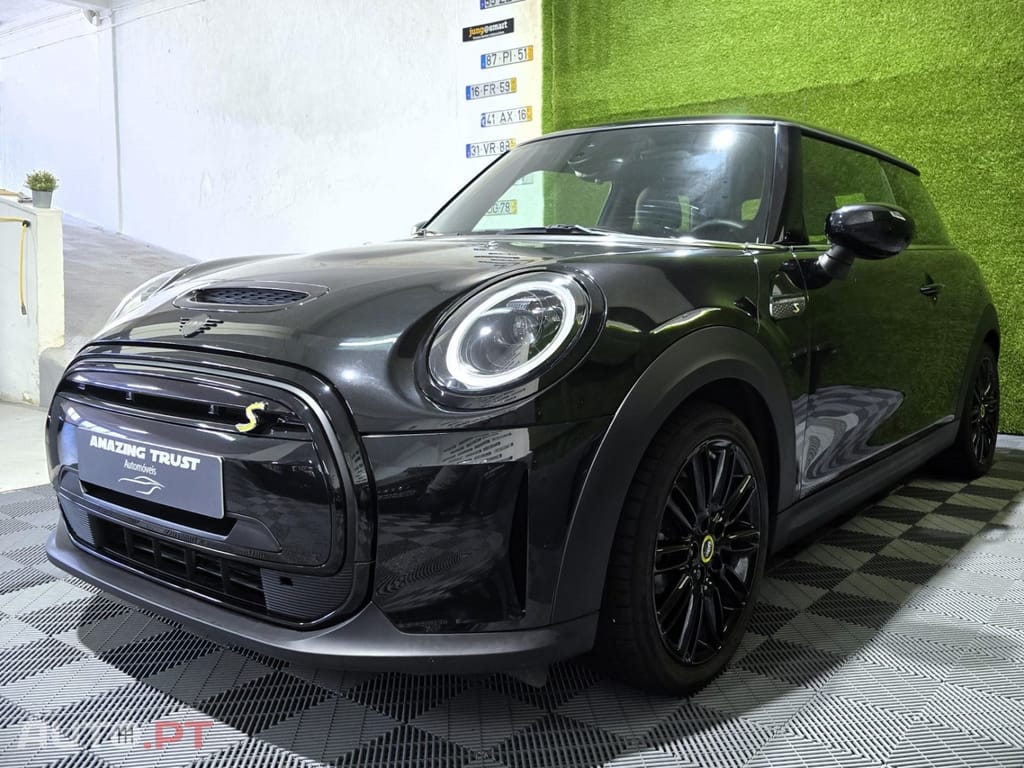 MINI Cooper Cooper SE