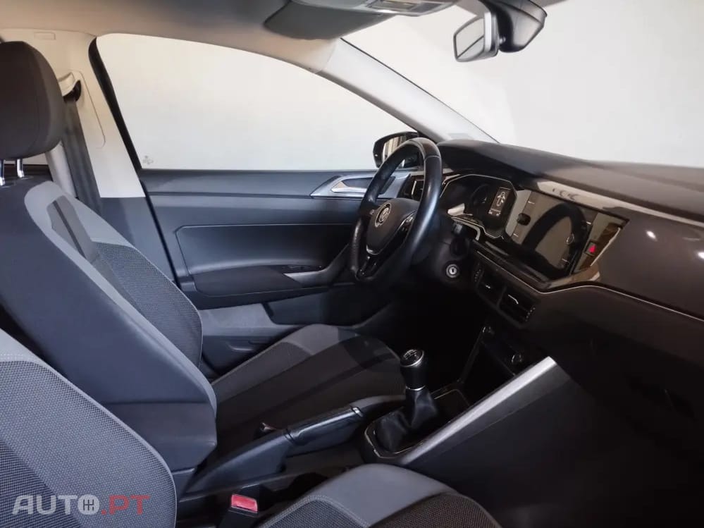 Volkswagen Polo 1.0 TSI R-LINE