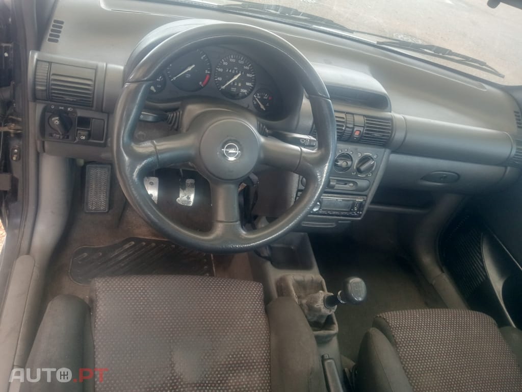Opel Corsa 1.5 TD