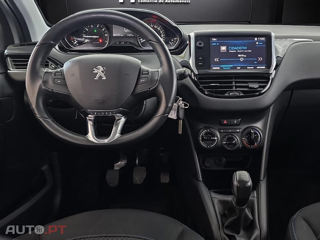 Peugeot 208 1.2 PureTech Allure