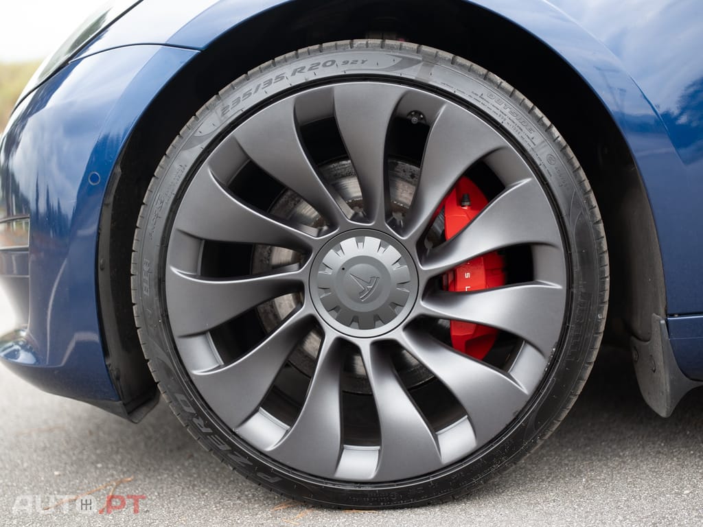 Tesla Model 3 Performance Dual Motor AWD