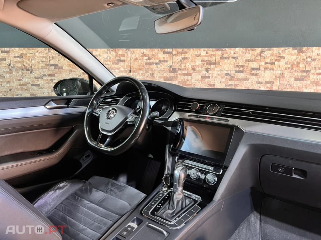 Volkswagen Passat 2.0 BiTDI 240cv DSG | Nacional | Full Extras | 2015