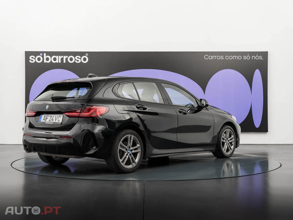 BMW 118 i Pack Desportivo M Auto