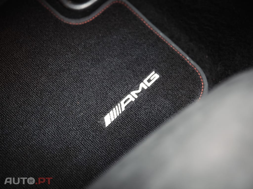 Mercedes-Benz A 180 d 7G-DCT AMG Line