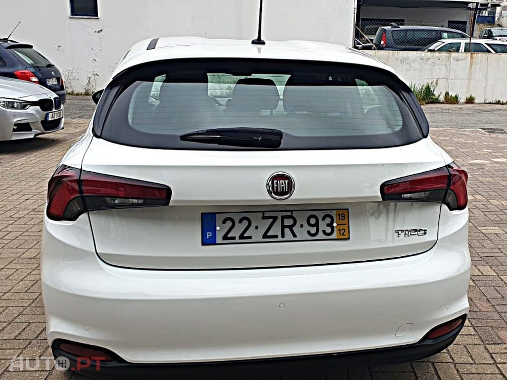 Fiat Tipo 1.3 M-Jet Lounge