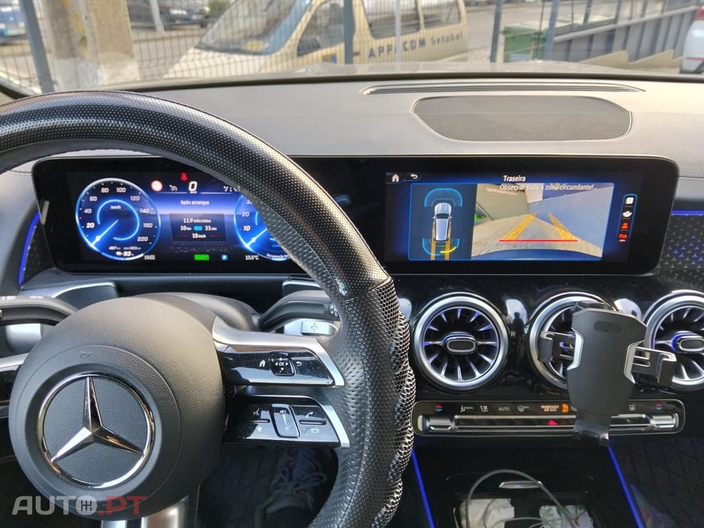 Mercedes-Benz EQB 250 AMG Line