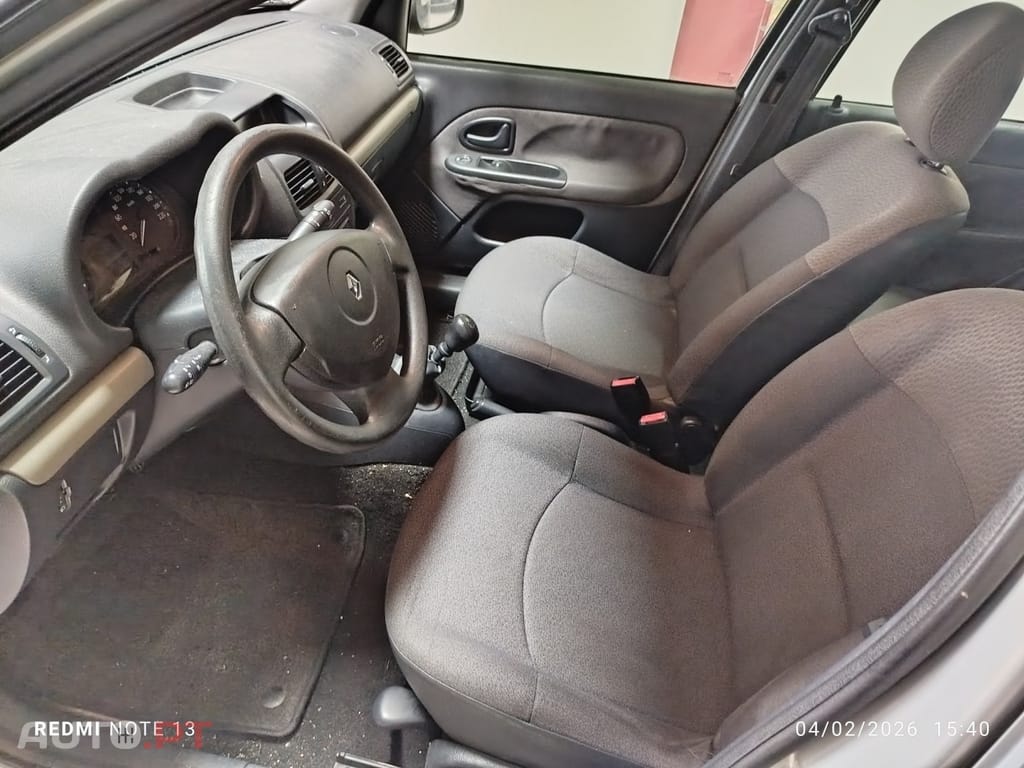 Renault Clio 1.2 16V Confort