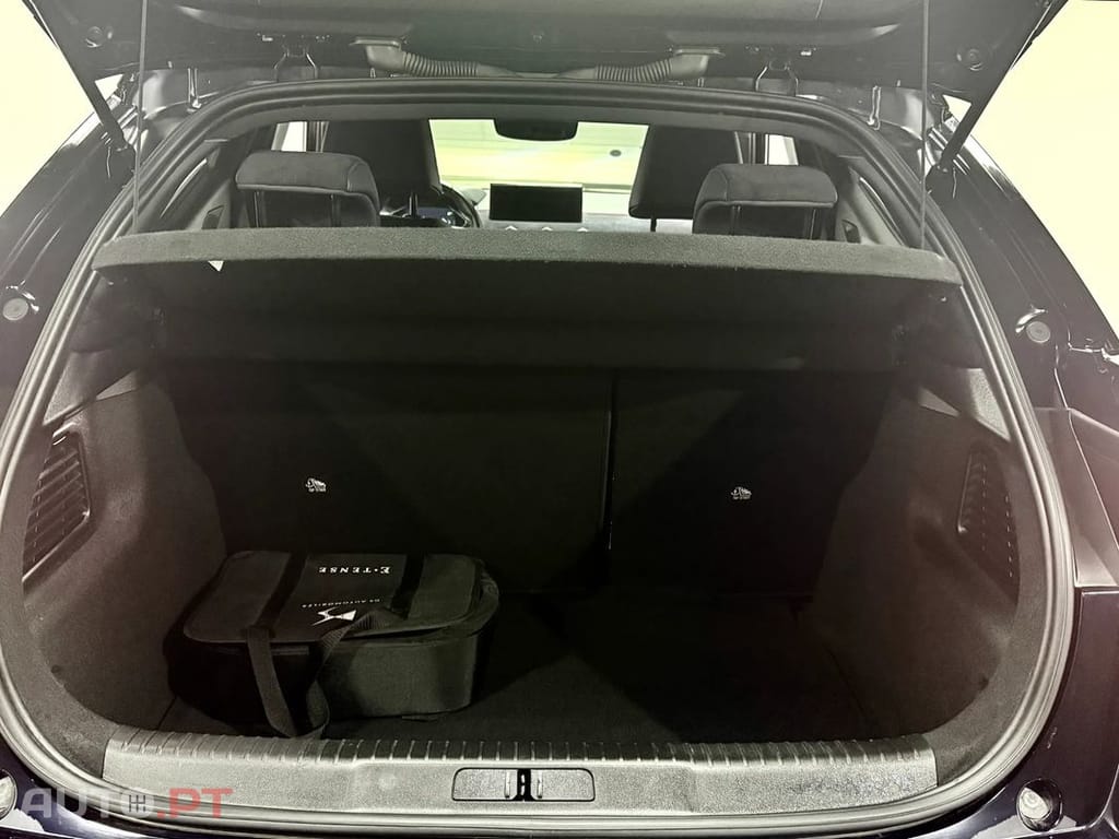 DS DS3 Crossback E-TENSE PERFORMANCE LINE