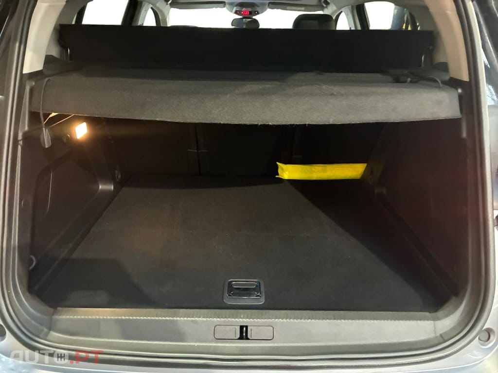 Citroen C5 Aircross 1.6 Hybrid Shine e-EAT8