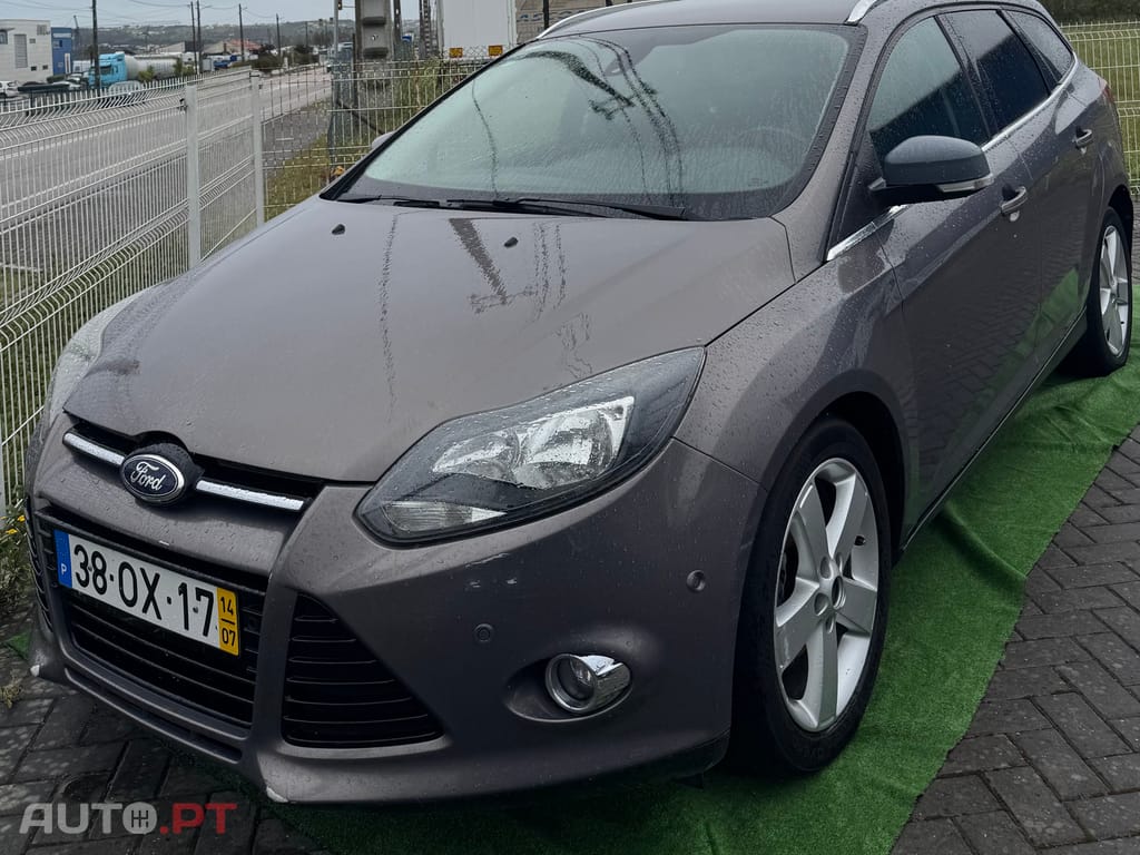 Ford Focus Ford Focus SW 1.6 TDCi Titanium (2014) | Espaço, Economia e Conforto Premium