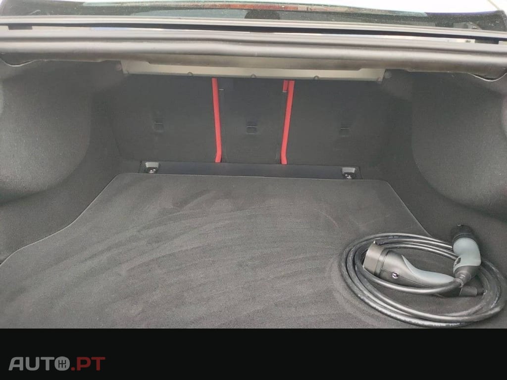 Mercedes-Benz CLA 250 EQ AMG Line
