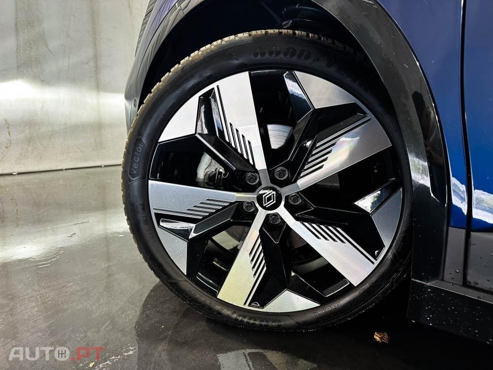 Renault Mégane E-Tech EV60 Techno — fotografia 47
