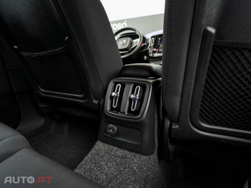 Volvo XC40 1.5 T5 PHEV Inscription Expression