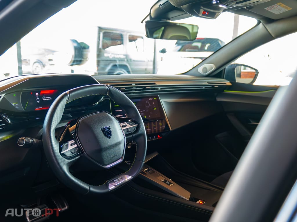 Peugeot 308 SW PureTech 130 EAT8 GT