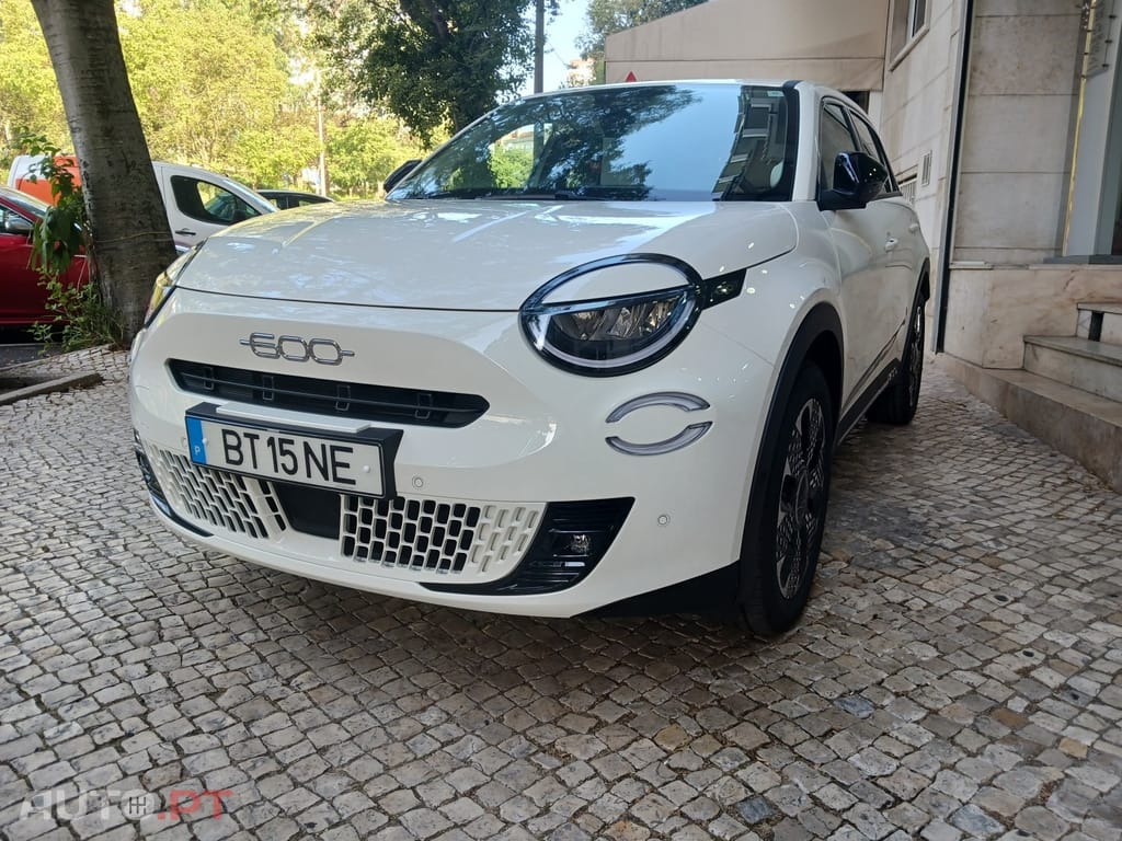 Fiat 600e 54 kWh La Prima
