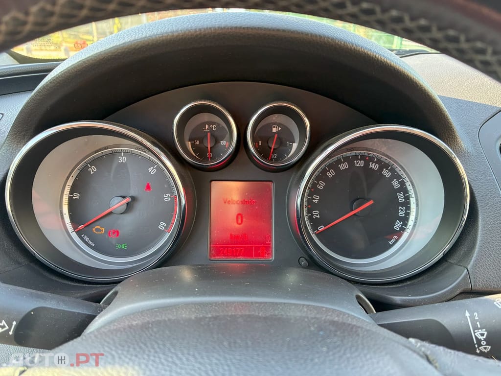 Opel Insignia 2.0 CDTI