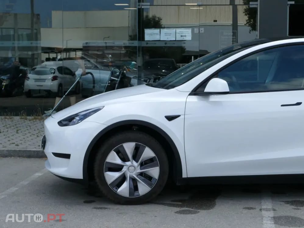 Tesla Model Y Tração Traseira