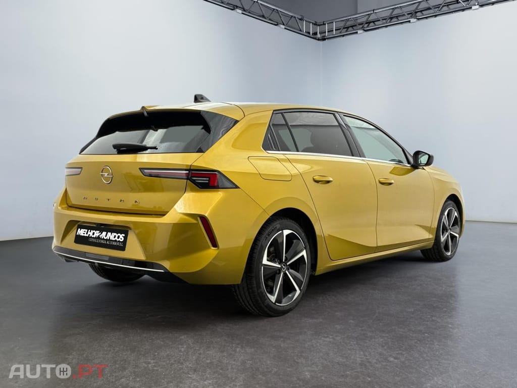Opel Astra 1.5 D Elegance Aut.