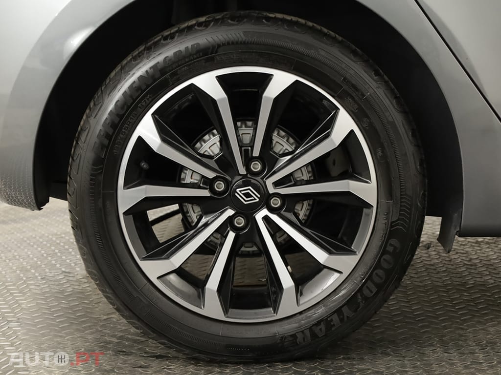 Renault Clio Clio 1.0 TCe Techno Bi-Fuel