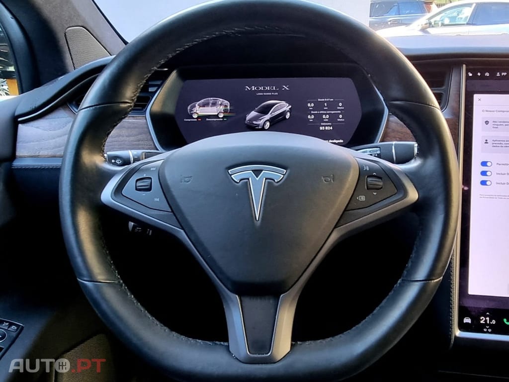 Tesla Model X Long Range