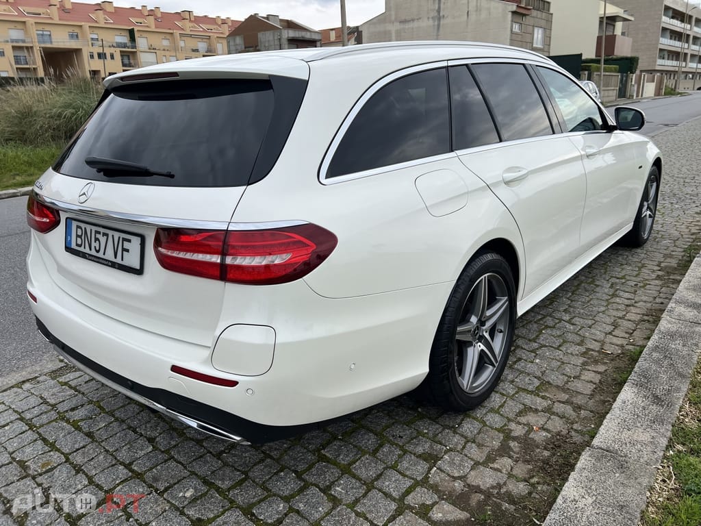 Mercedes-Benz E 300 De AMG Line