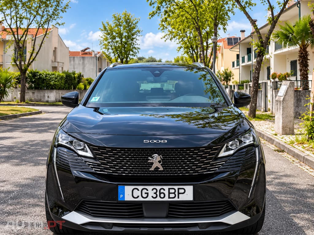 Peugeot 5008 GT Pack 1.2  130cv EAT8 | 7 Lugares | 2023 | 24.716 km