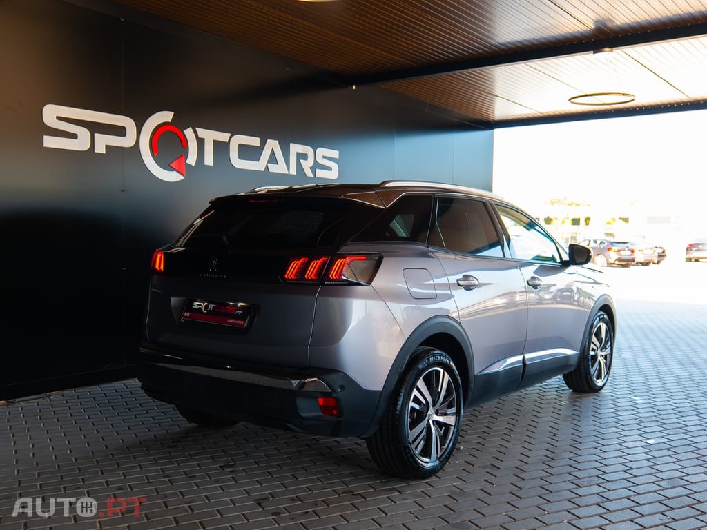 Peugeot 3008 1.2 PureTech Allure Pack EAT8