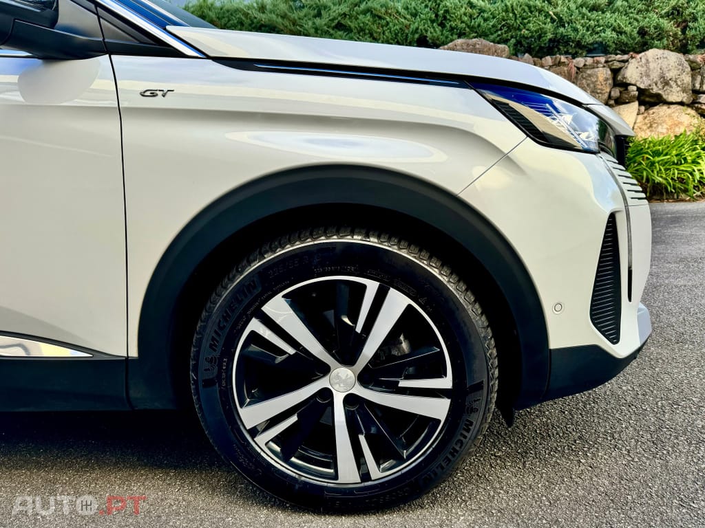 Peugeot 3008 1.5 BlueHDi GT EAT8