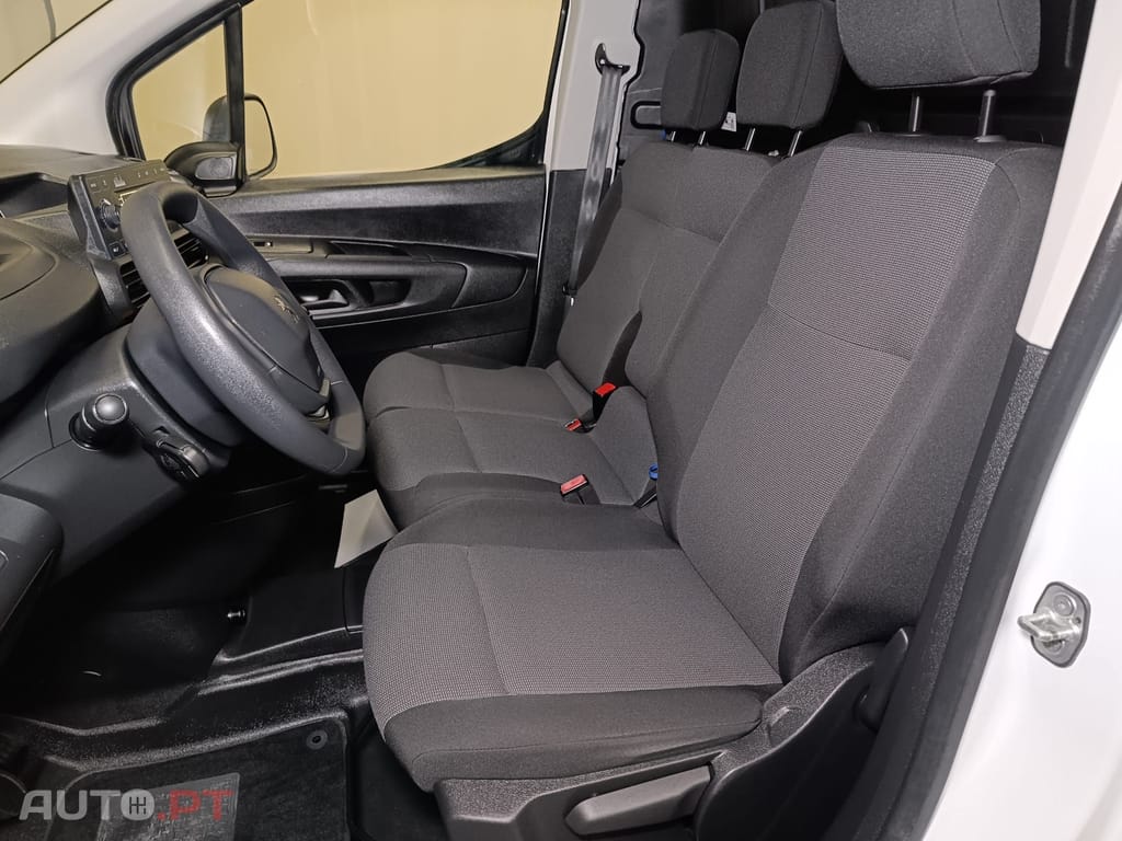 Peugeot Partner 1.6 BlueHdi L1 (3 Lug)