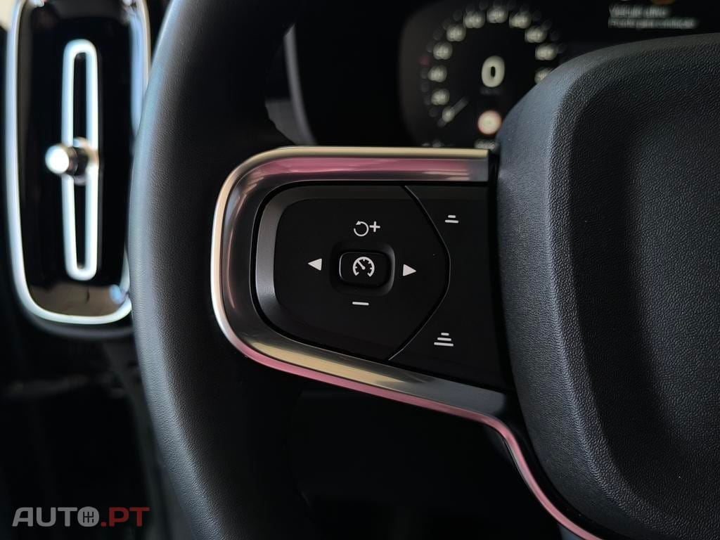 Volvo XC40 1.5 T5 PHEV Inscription Expression
