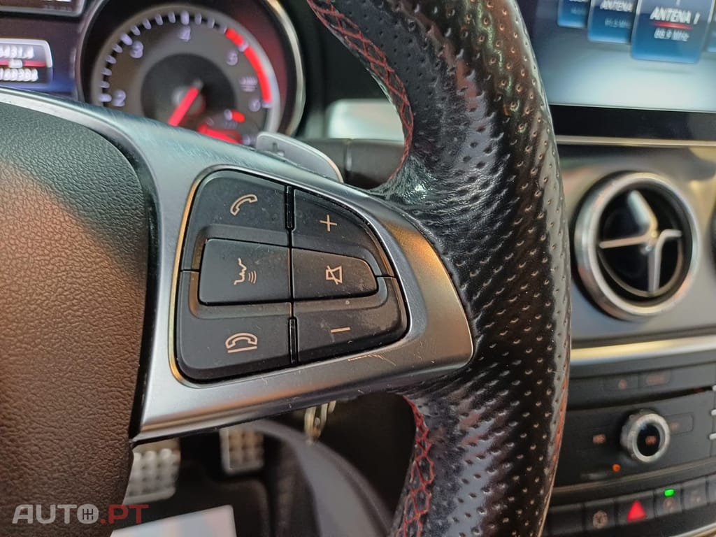 Mercedes-Benz CLA 220 CDi AMG Line Aut.