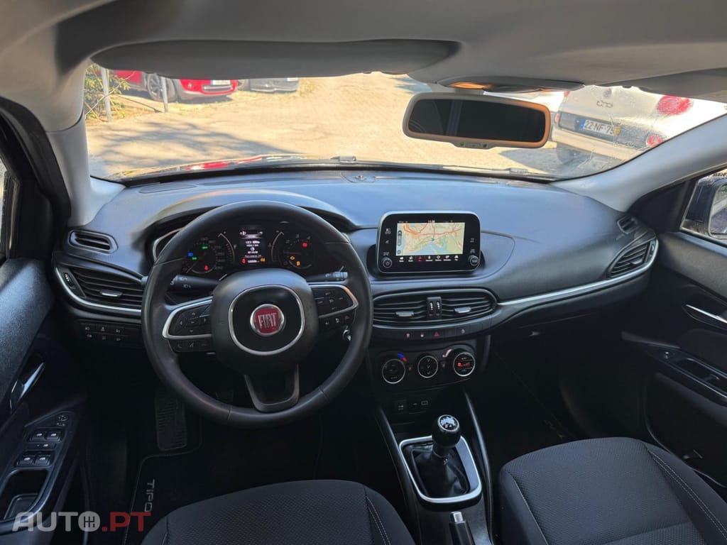 Fiat Tipo 1.3 M-Jet Lounge